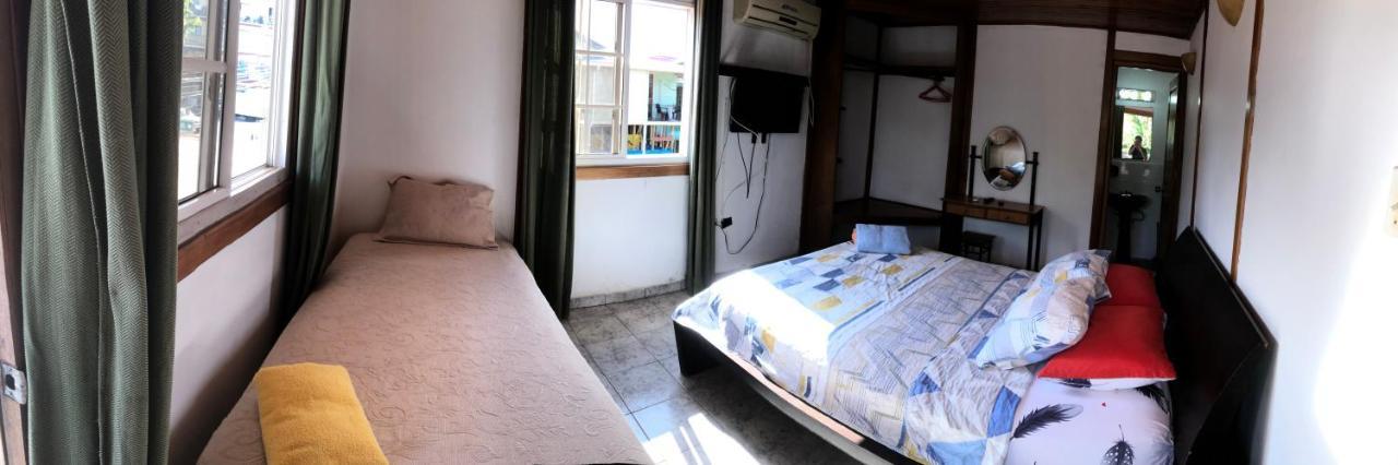 Hotel Posada Los Delfines Бокас дел Торо Екстериор снимка