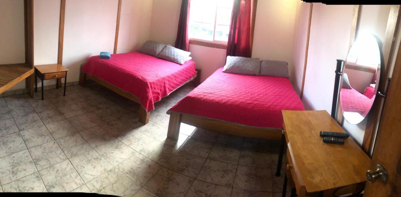 Hotel Posada Los Delfines Бокас дел Торо Екстериор снимка