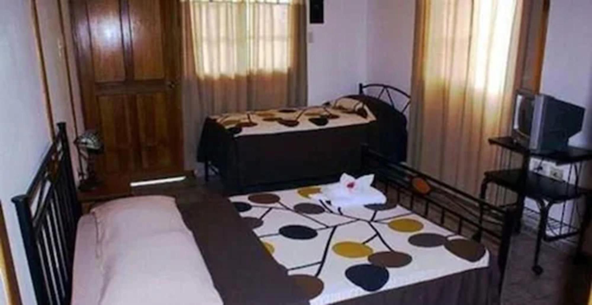 Hotel Posada Los Delfines Бокас дел Торо Екстериор снимка