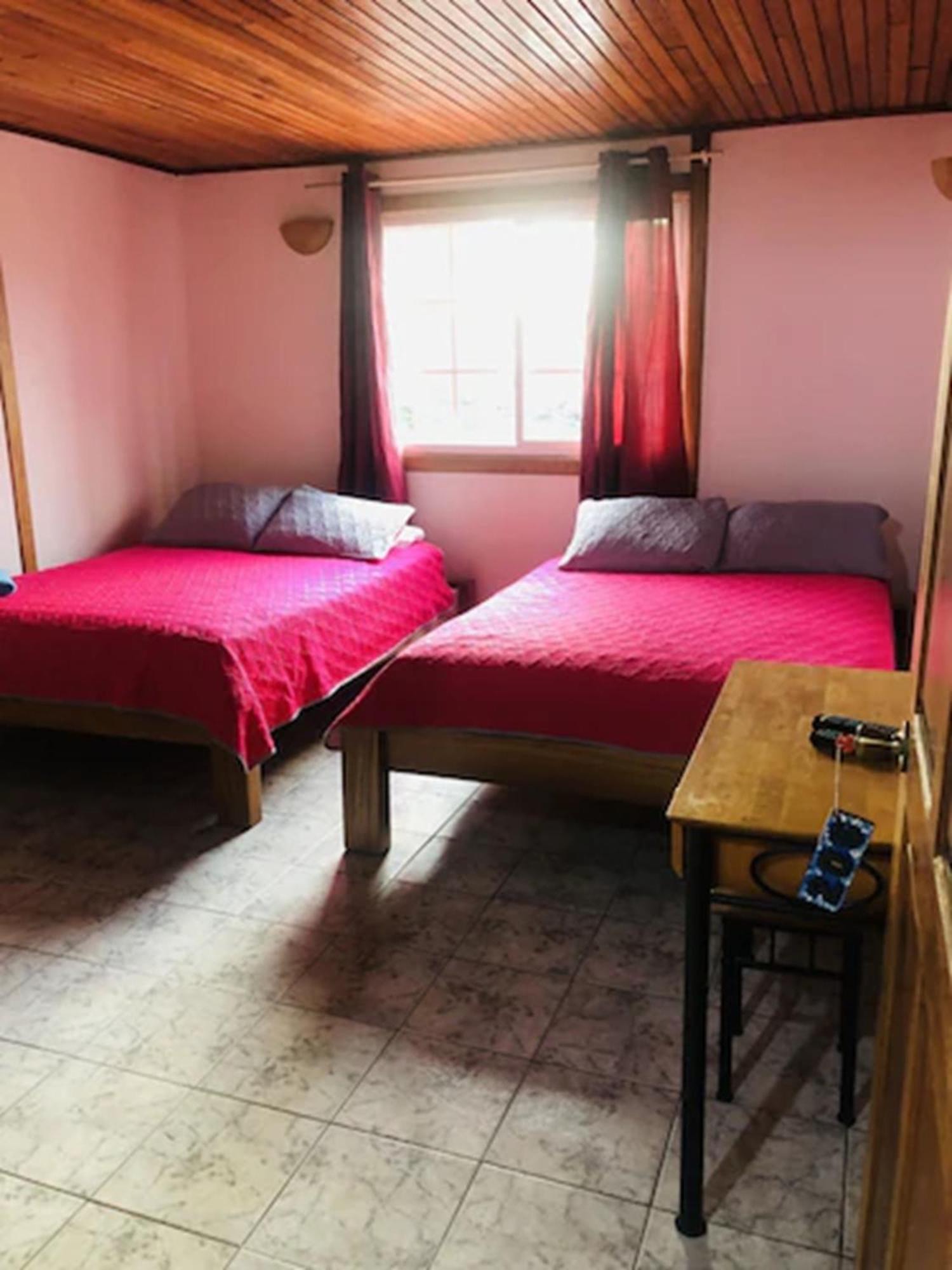 Hotel Posada Los Delfines Бокас дел Торо Екстериор снимка