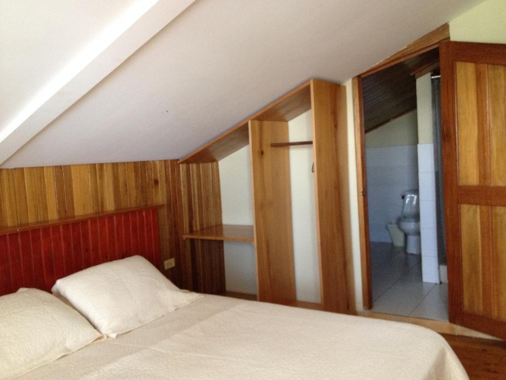Hotel Posada Los Delfines Бокас дел Торо Стая снимка