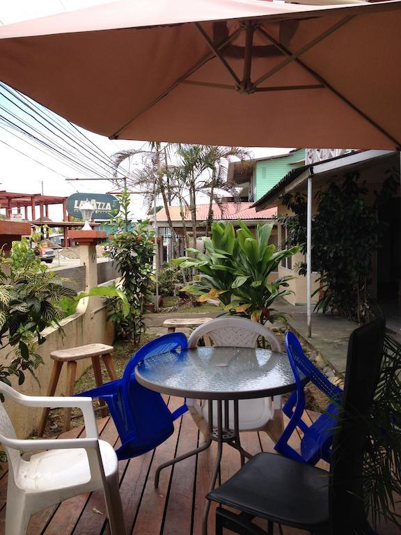 Hotel Posada Los Delfines Бокас дел Торо Екстериор снимка